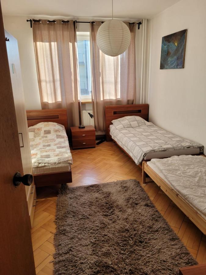 Apartament Cichy I Wygodny Сталёва-Воля Экстерьер фото