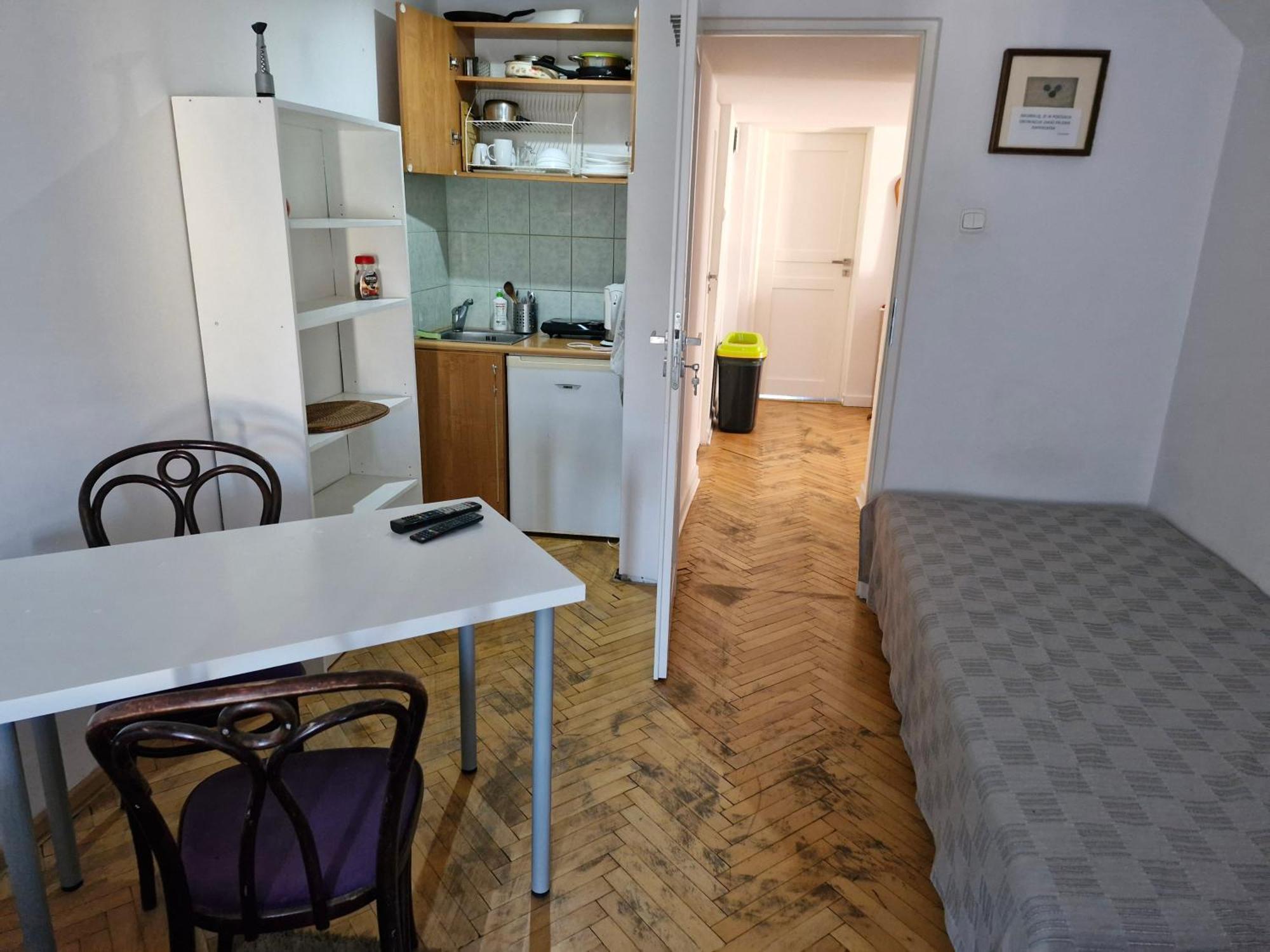 Apartament Cichy I Wygodny Сталёва-Воля Экстерьер фото