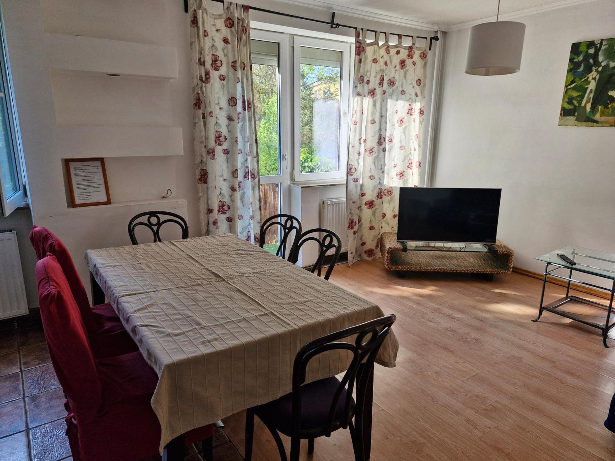 Apartament Cichy I Wygodny Сталёва-Воля Экстерьер фото